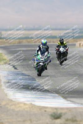 media/Jun-23-2024-CRA (Sun) [[c35143e4bf]]/Race 10/